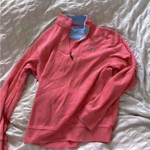 Vineyard Vines 1/4 Zip Pull-Over!